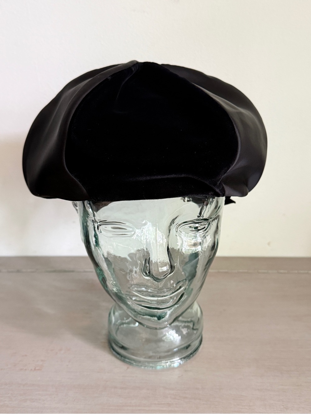 1960s Christine Original Black Velvet & Satin Bubble Beret Hat Bow Back 6 Panel